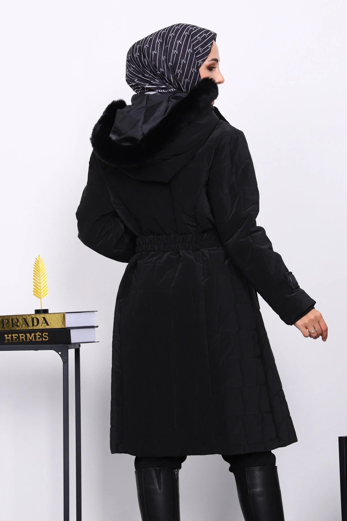 Női modest dzseki – fekete – fekete