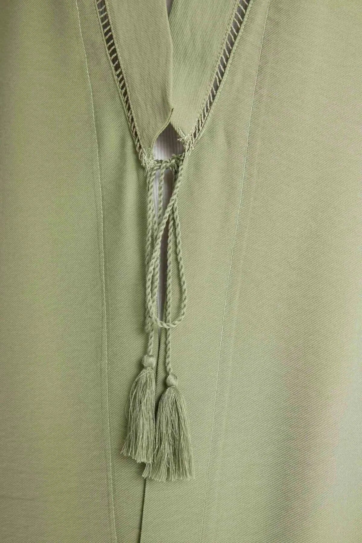 Kimonó és kaftán – khaki