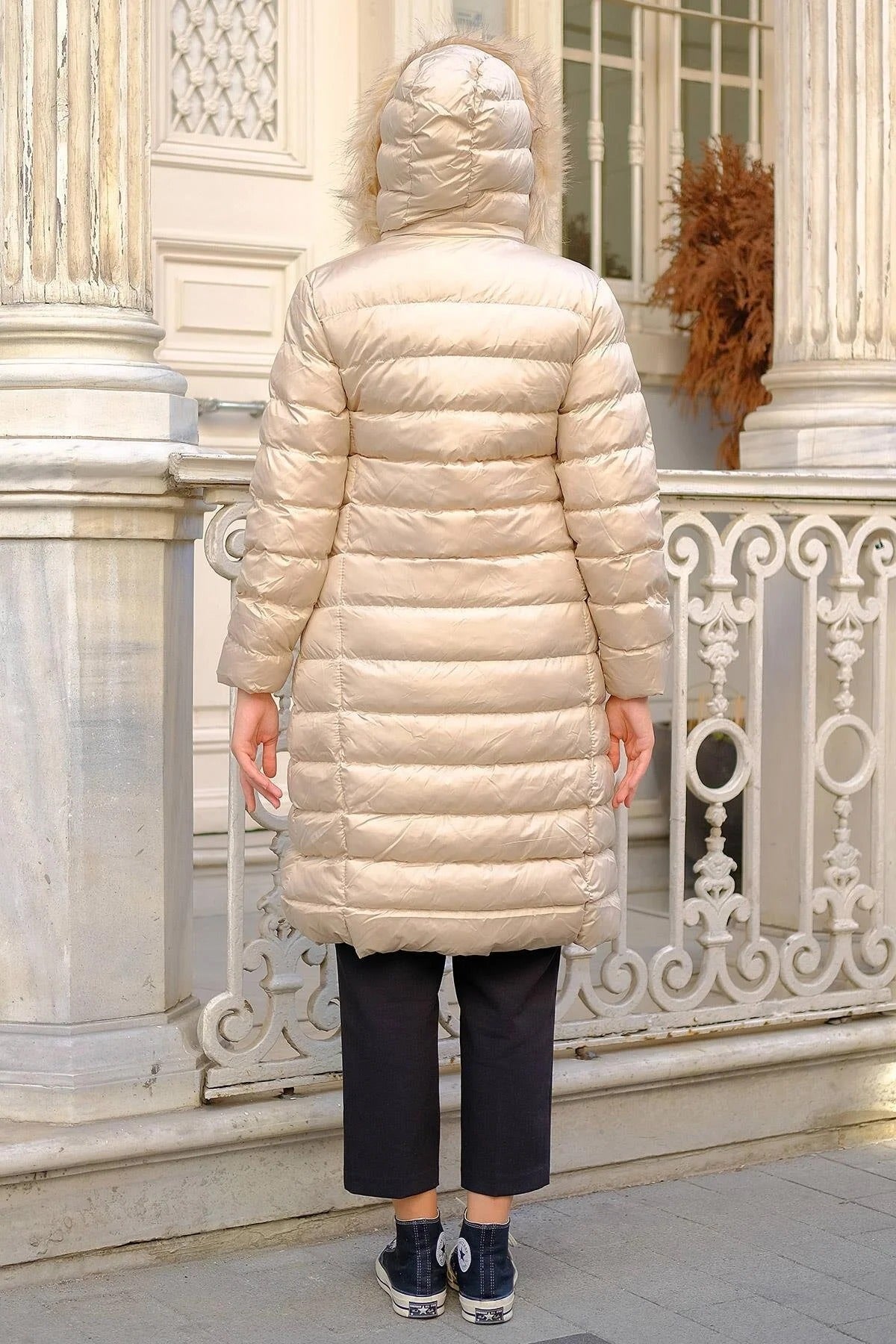 Női modest dzseki – bézs – bézs