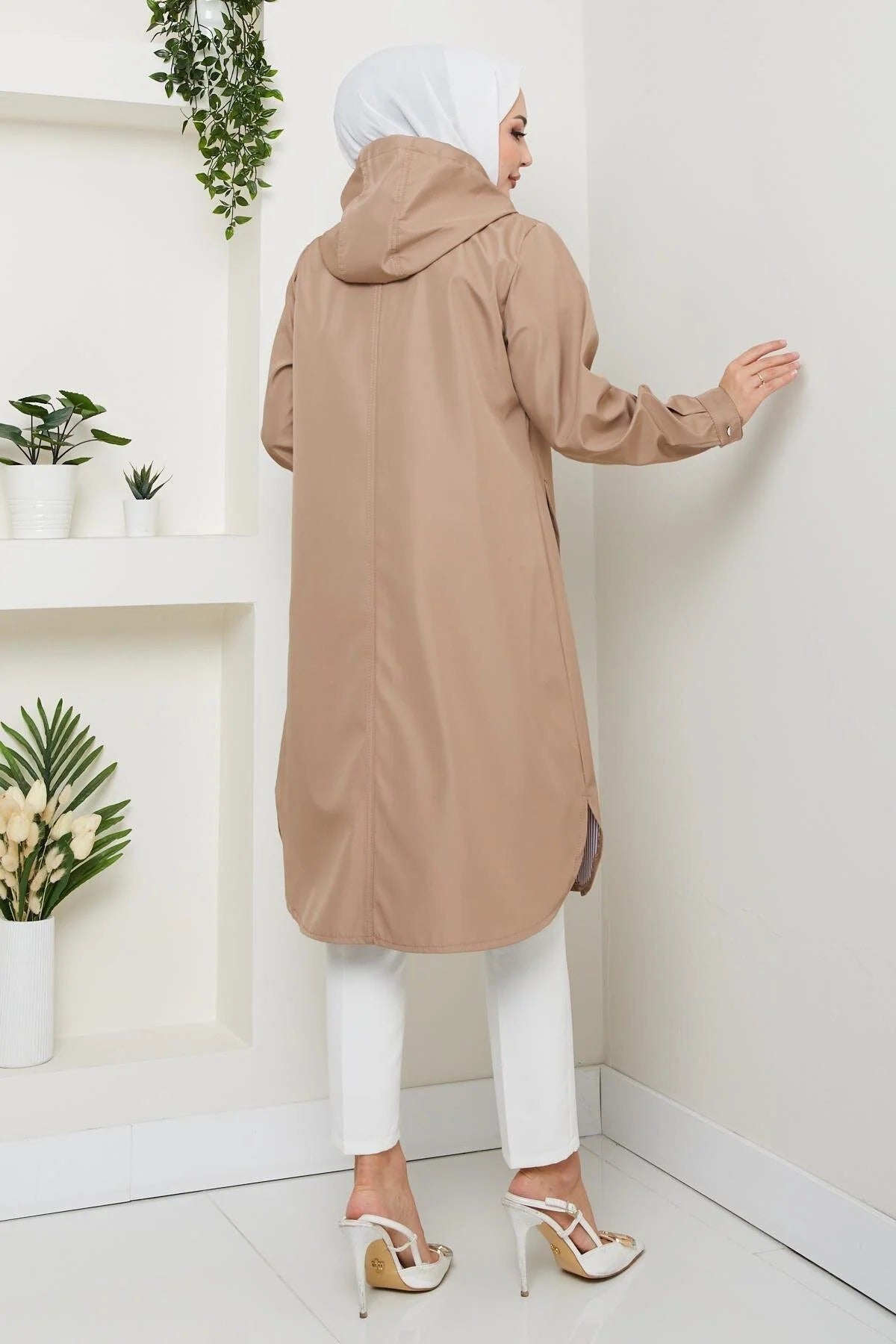 Női modest trencskó – nercbarna – nyérc