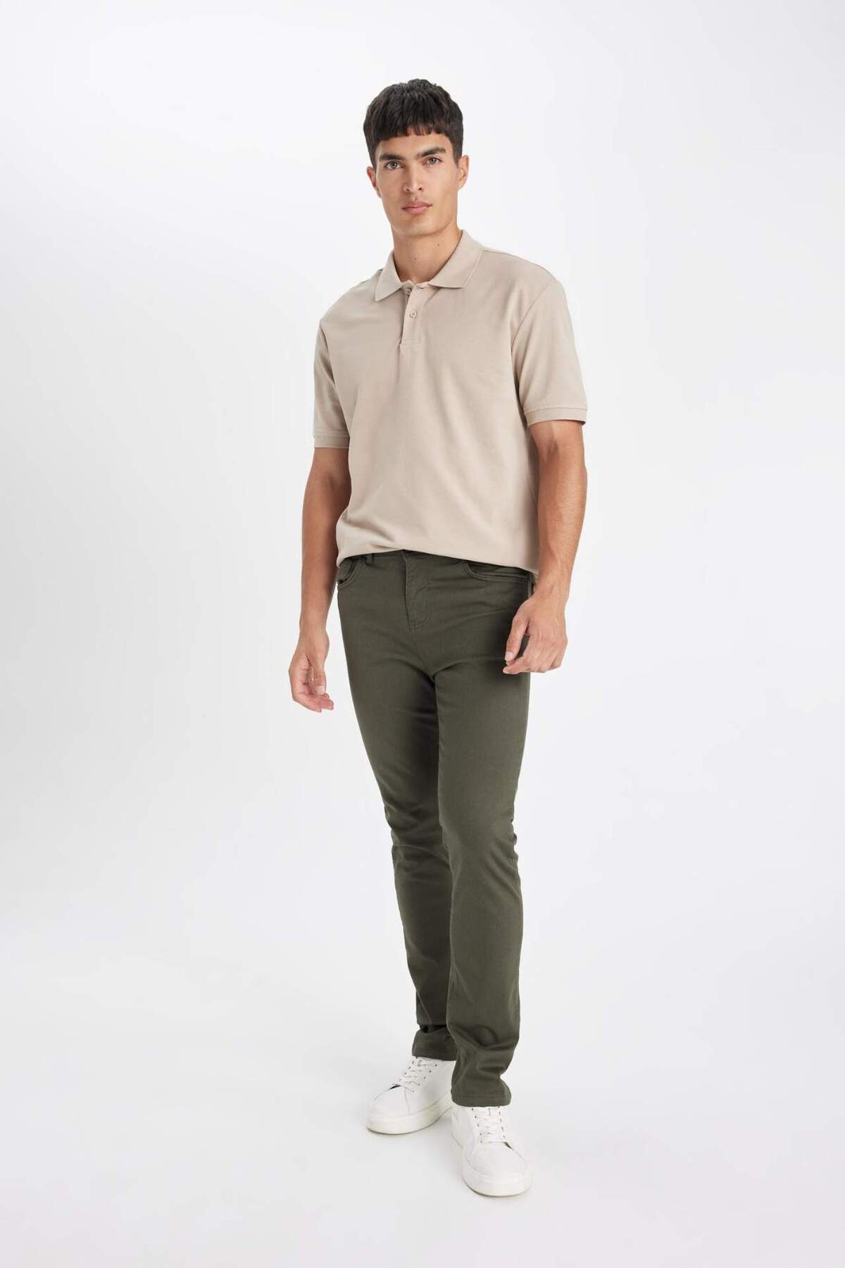 Nadrág – khaki