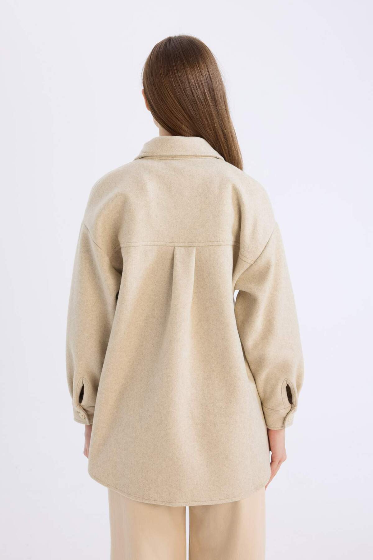 Női modest blézer – bézs